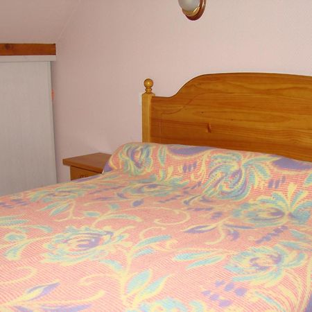 Arbizonloc Apartment Guchen Bilik gambar